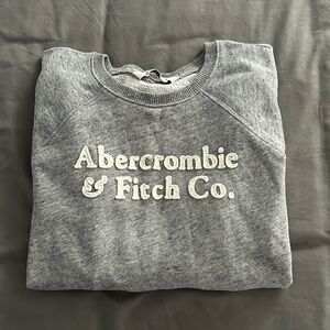 ABERCROMBIE & FITCH TOP